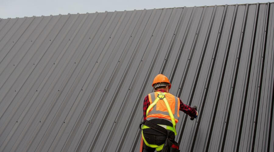 Professional metal roof installation services in Granger, WA